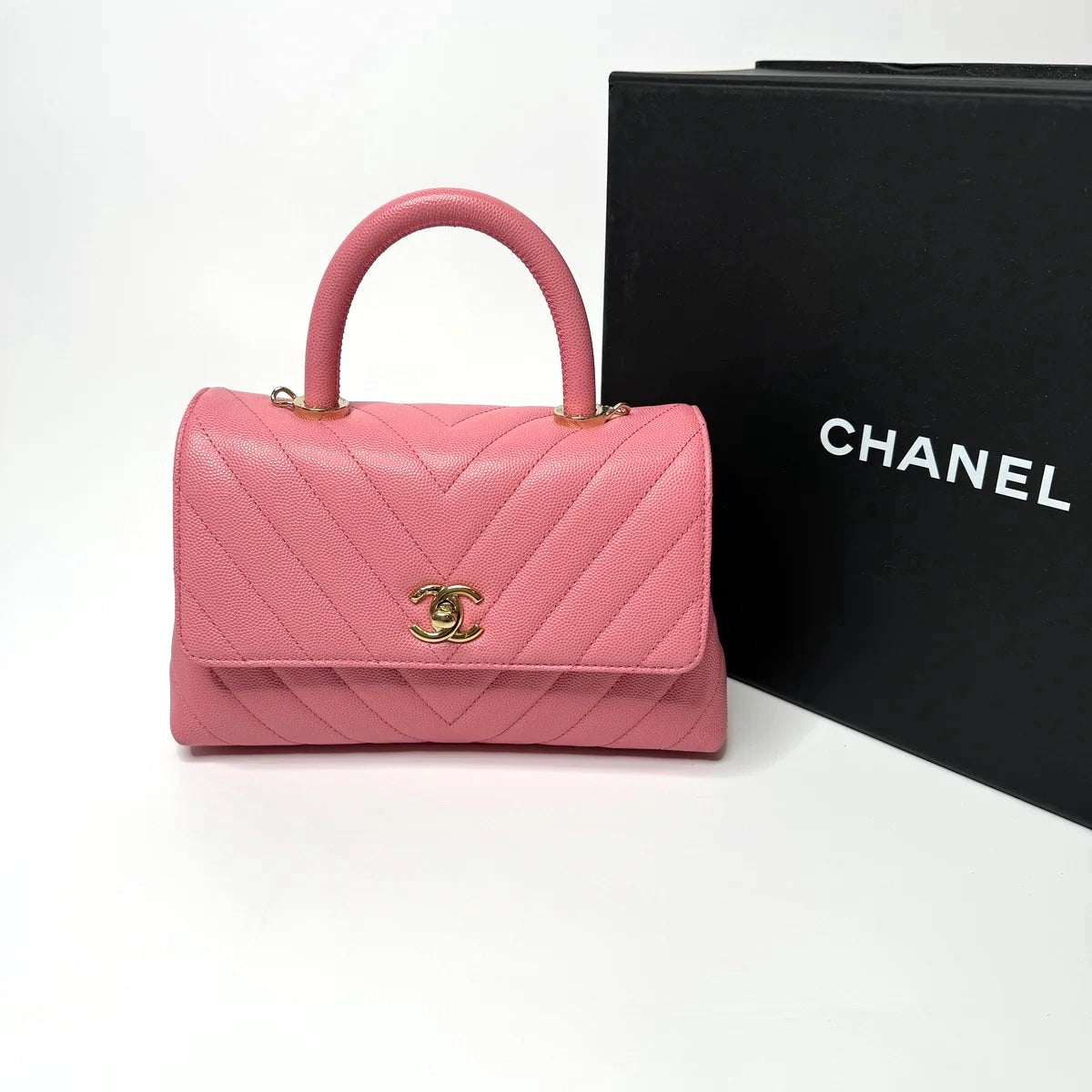 CHANEL CAVIAR CHEVRON QUILTED SMALL COCO HANDLE FLAP BAG