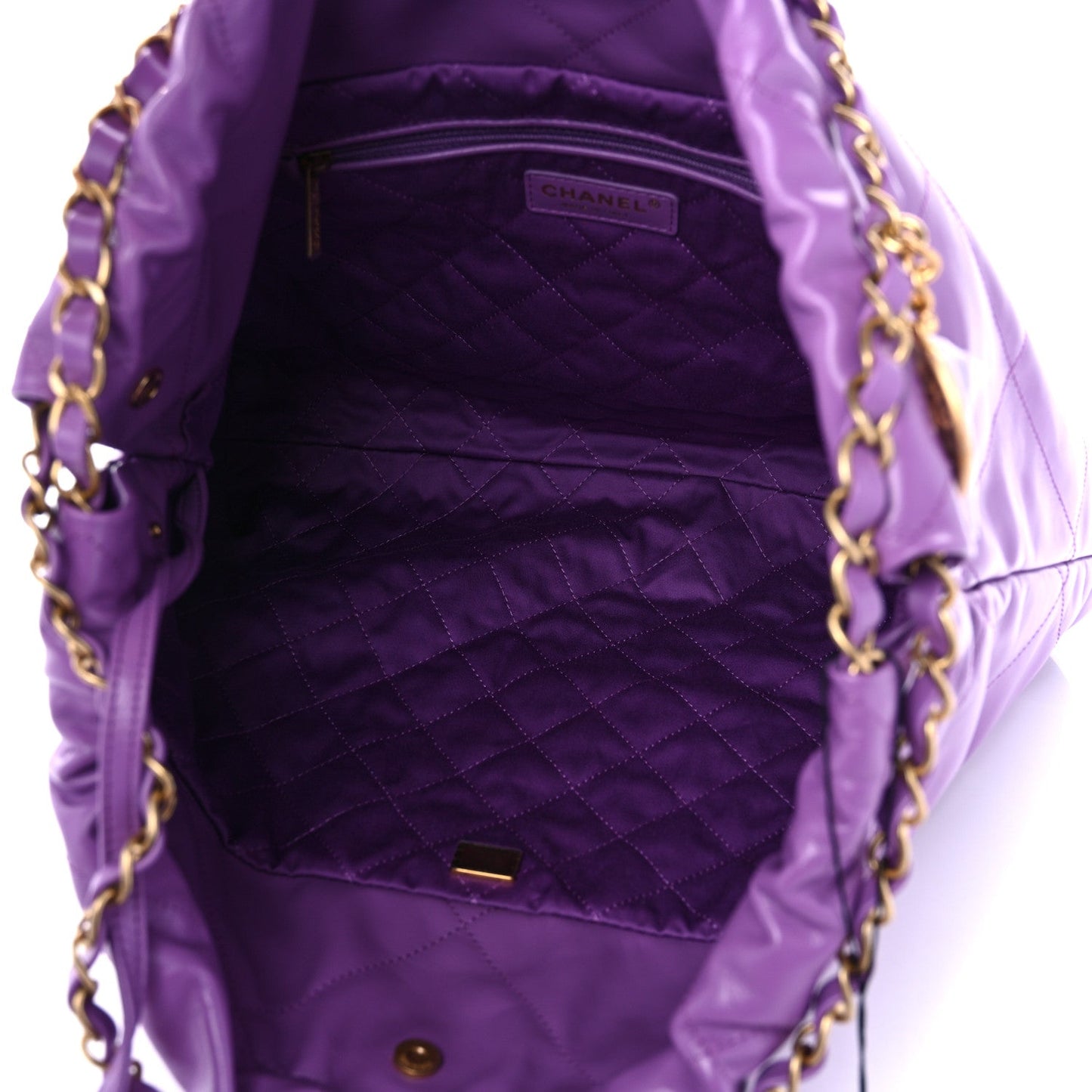 CHANEL SHINY QUILTED CALFSKIN LEATHER CHANEL 22 SHOULDER BAG