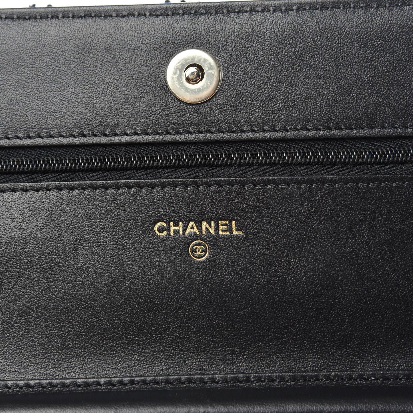 CHANEL TWEED QUILTED WALLET ON A CHAIN