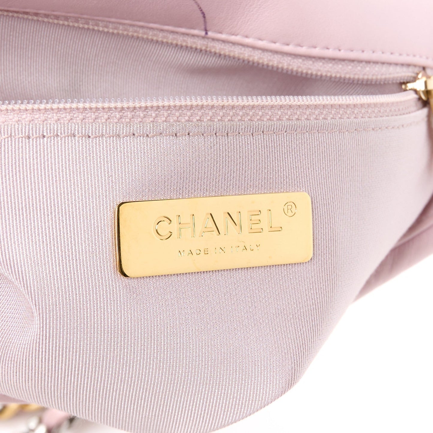 CHANEL QUILTED GOATSKIN MEDIUM CHANEL 19 FLAP BAG