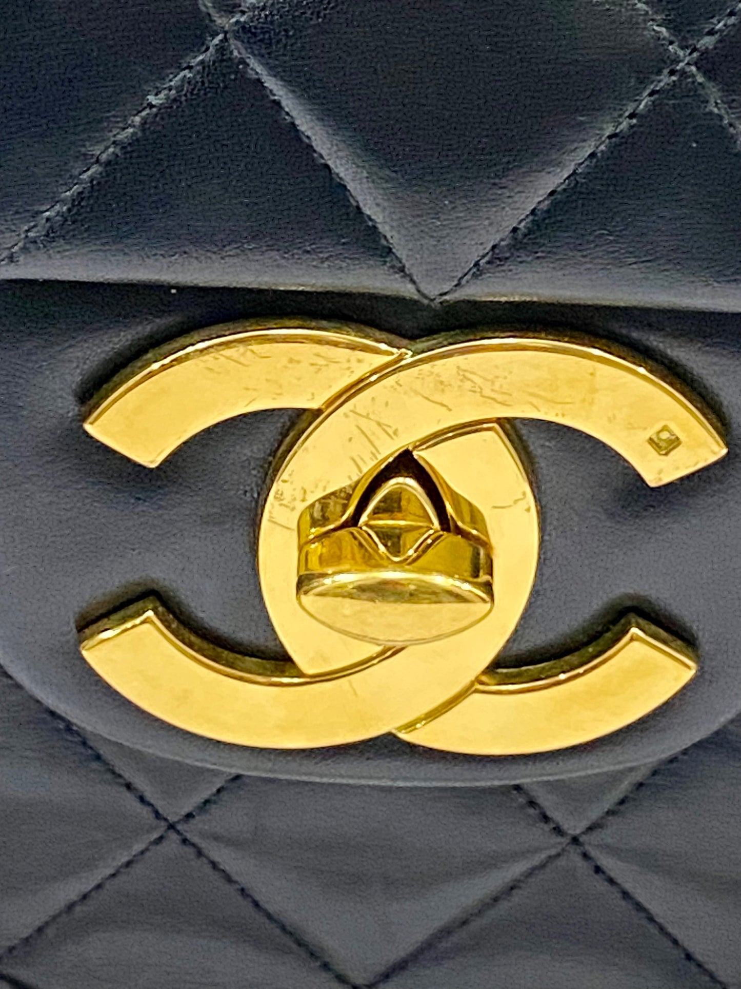 CHANEL TIMELESS CLASSIC QUILTED LAMBSKIN FLAP BAG