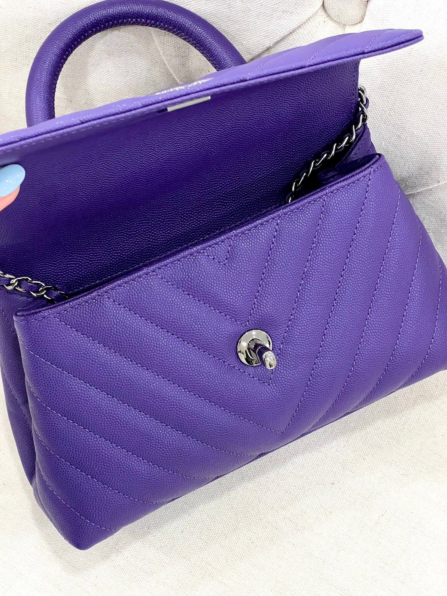 CHANEL MINI COCO HANDLE CHEVRON QUILTED CAVIAR LEATHER BAG