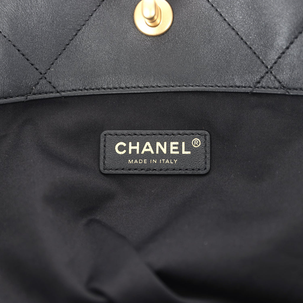CHANEL QUILTED CALFSKIN LEATHER MAXI SHOPPING BAG