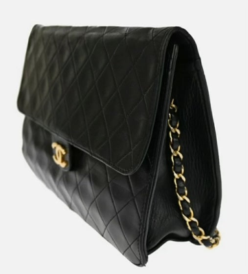 CHANEL VINTAGE LAMBSKIN CLASSIC FLAP MEDIUM BAG
