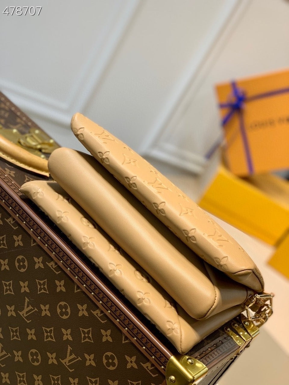 LV Coussin PM Monogram Embossed Puffy Cream For Women, WomenÃ¢â‚¬â„¢s Handbags, Shoulder And Crossbody Bags 10.2in/26cm LV