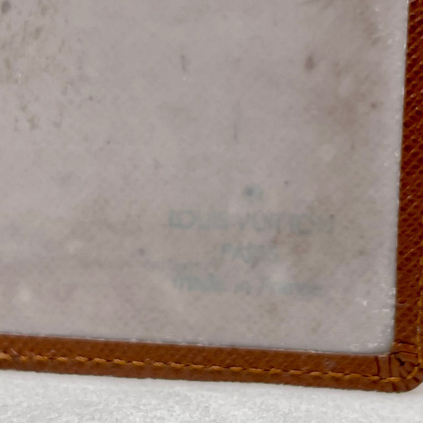 LOUIS VUITTON Brown Taiga Men's Wallet Set TS3695