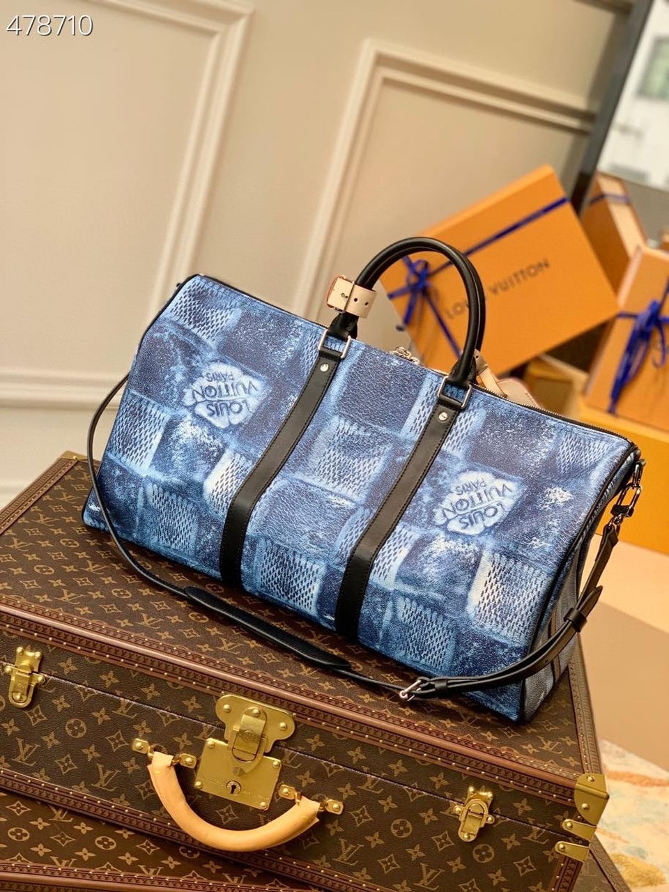LV Keepall Bandouliere 50 Damier Salt Canvas OGLAMIan Blue For Men, Bags, Travel Bags 19.7in/50cm LV N50059