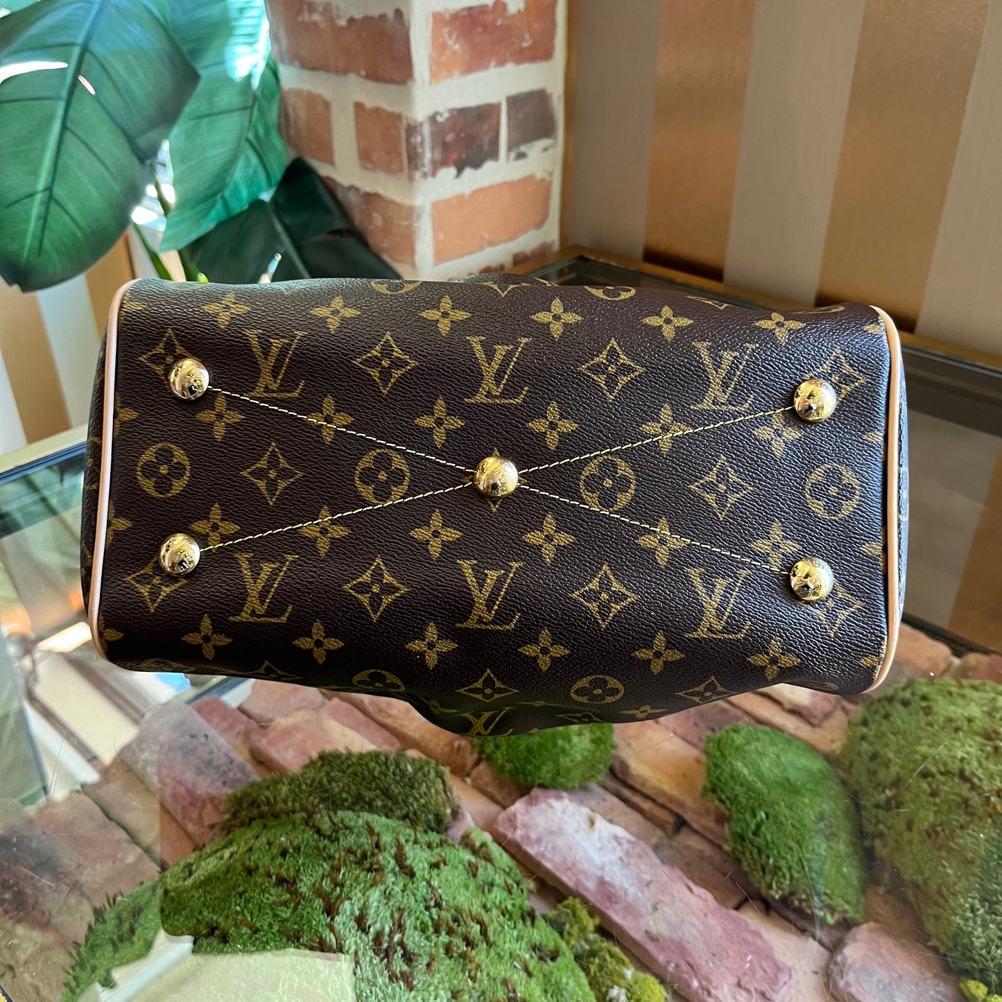 LOUIS VUITTON LV Monogram Tivoli PM Handbag