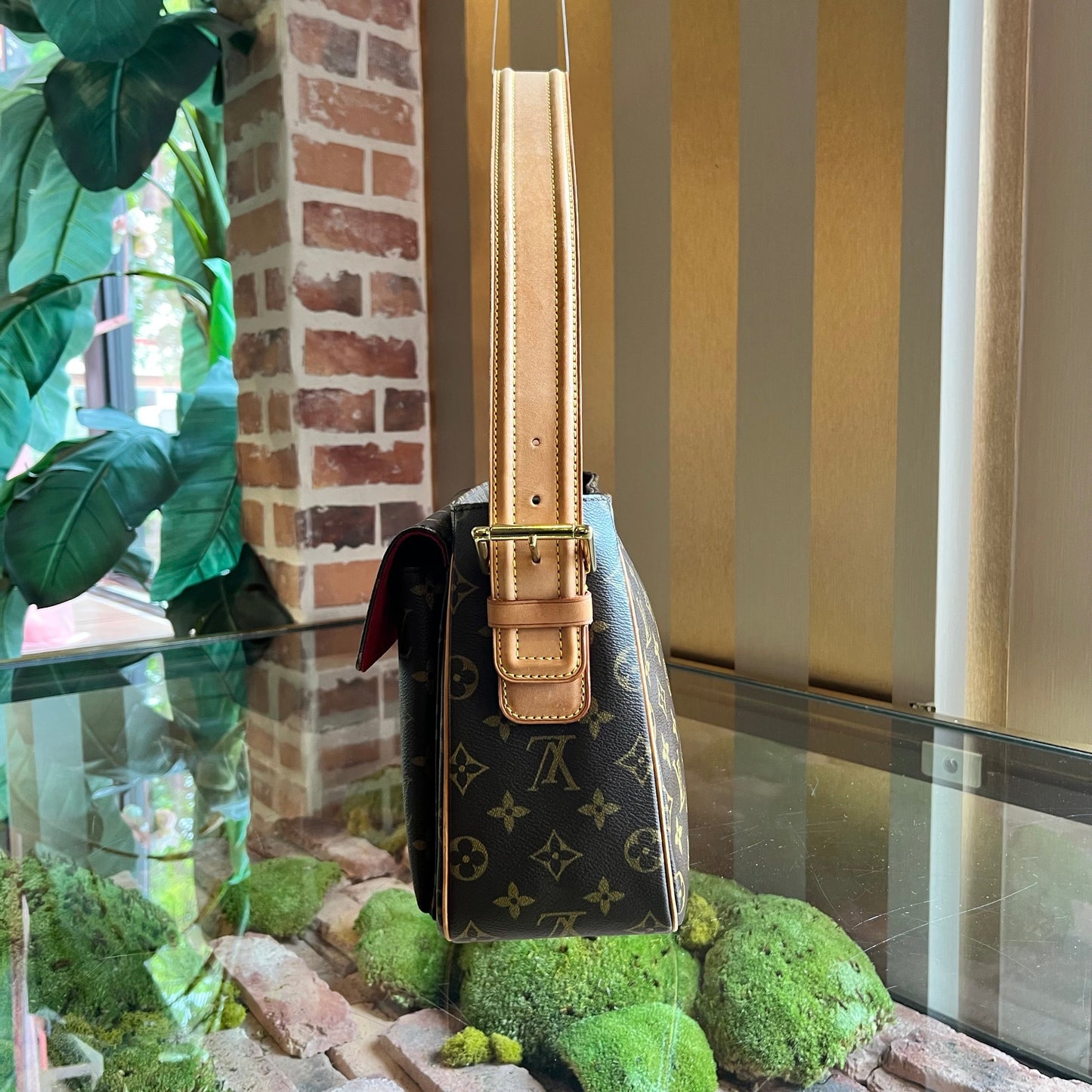 LOUIS VUITTON Viva Cite GM Monogram Canvas Shoulder Bag