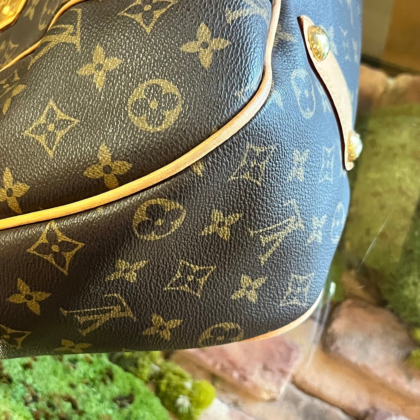 LOUIS VUITTON Monogram Canvas Galliera PM Bag
