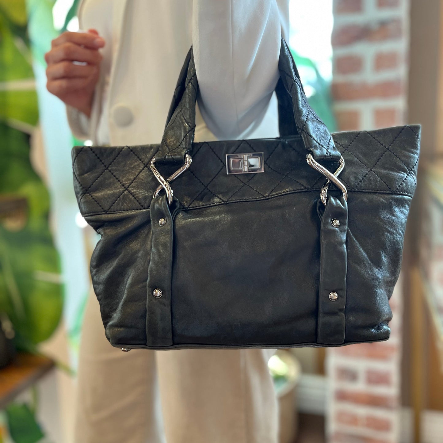 CHANEL 8 Knots Quilted Lambskin Tote Bag