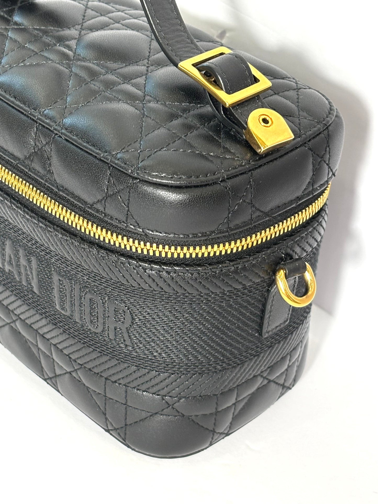 DIOR LAMBSKIN LEATHER CANNAGE SMALL DIORTRAVEL VANITY CASE