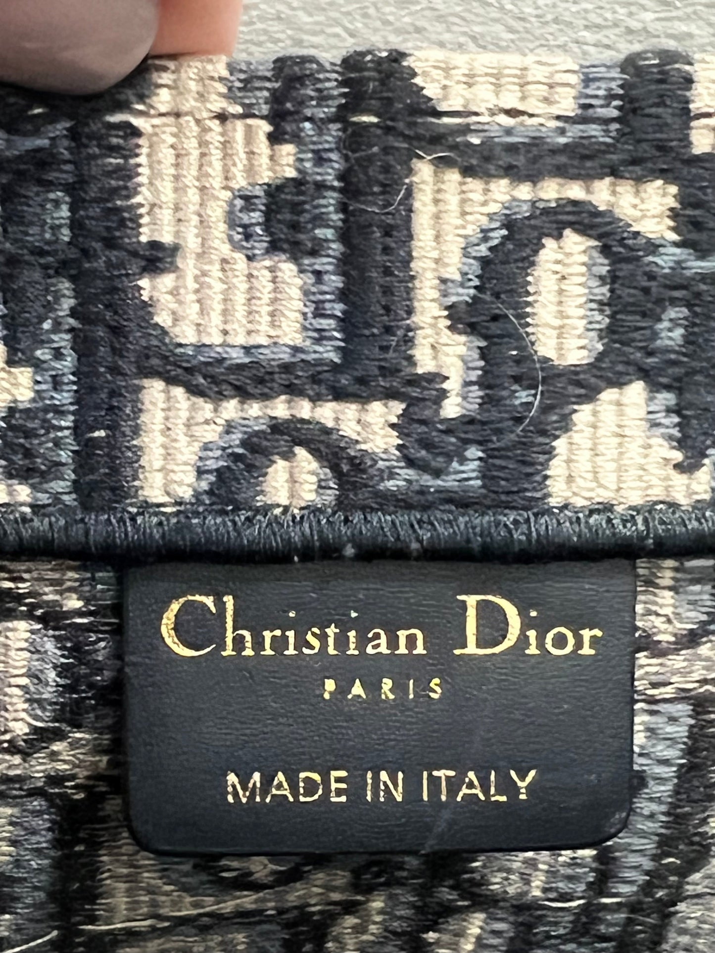 CHRISTIAN DIOR MEDIUM OBLIQUE BOOK TOTE BAG