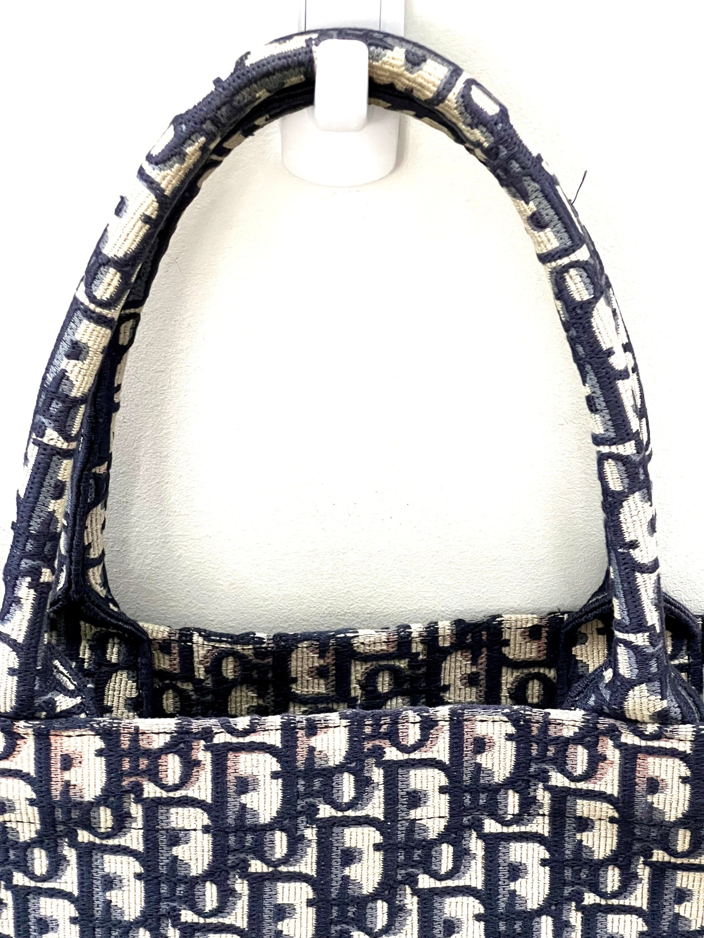 CHRISTIAN DIOR OBLIQUE BOOK MEDIUM TOTE BAG