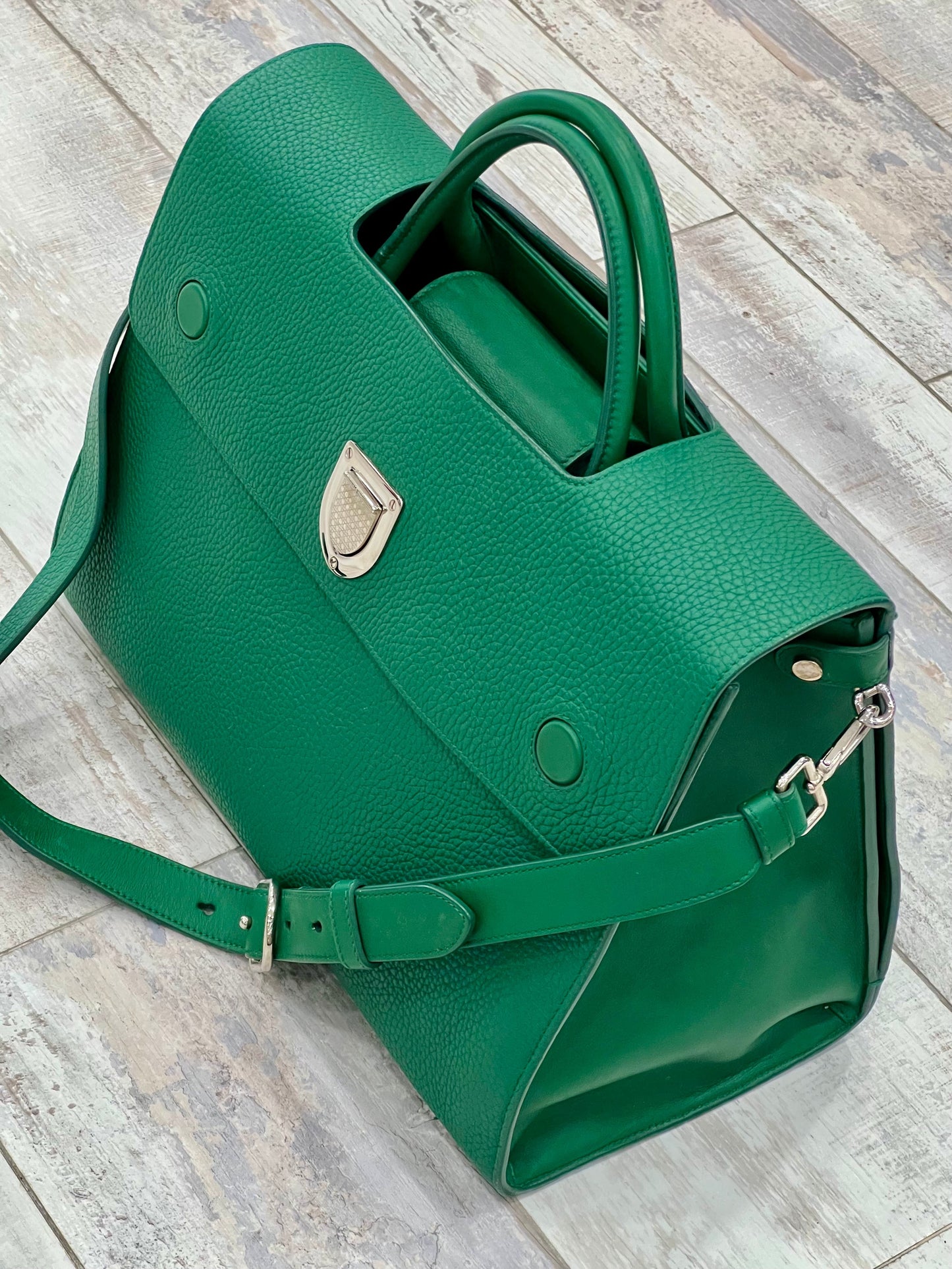 DIOR GRAINED CALFSKIN MEDIUM DIOREVER BAG