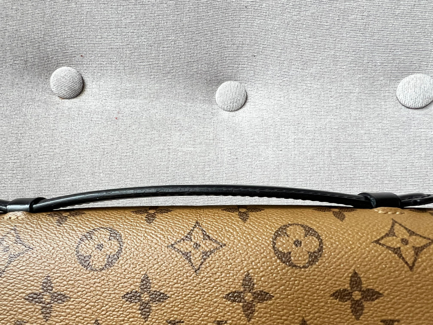 Louis Vuitton Pochette Metis Reverse Monogram (RRP £1,970)