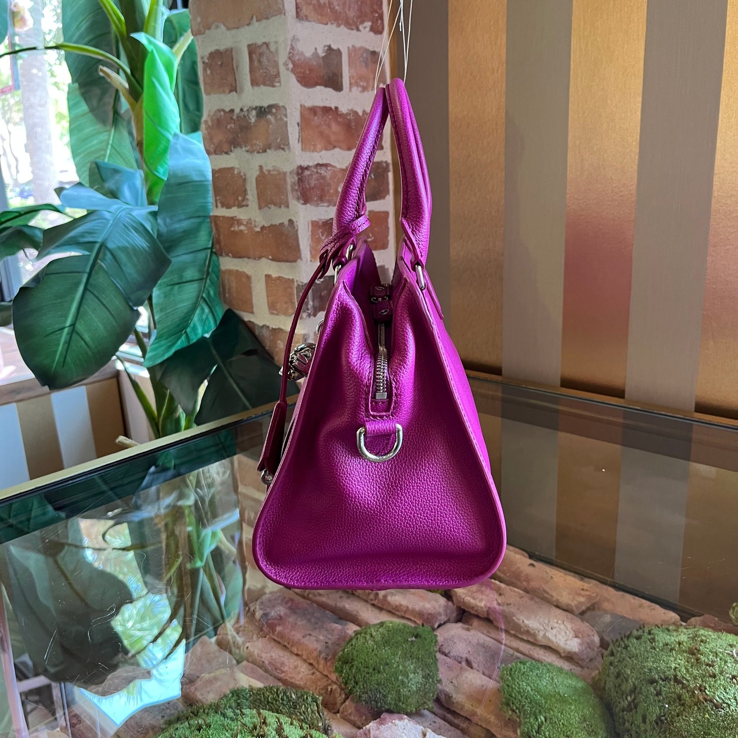 ALEXANDER MCQUEEN Skull Padlock Zip Medium Magenta Handbag