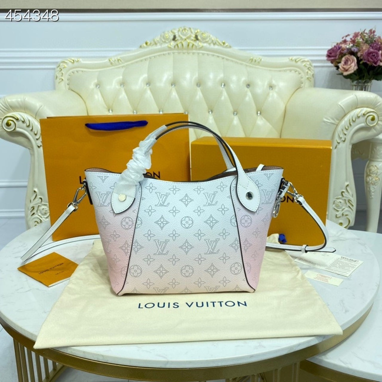 LV Hina PM Bag 22cm Mahina Calfskin Leather Spring/Summer Collection M57858 GraGLAMIent Pink