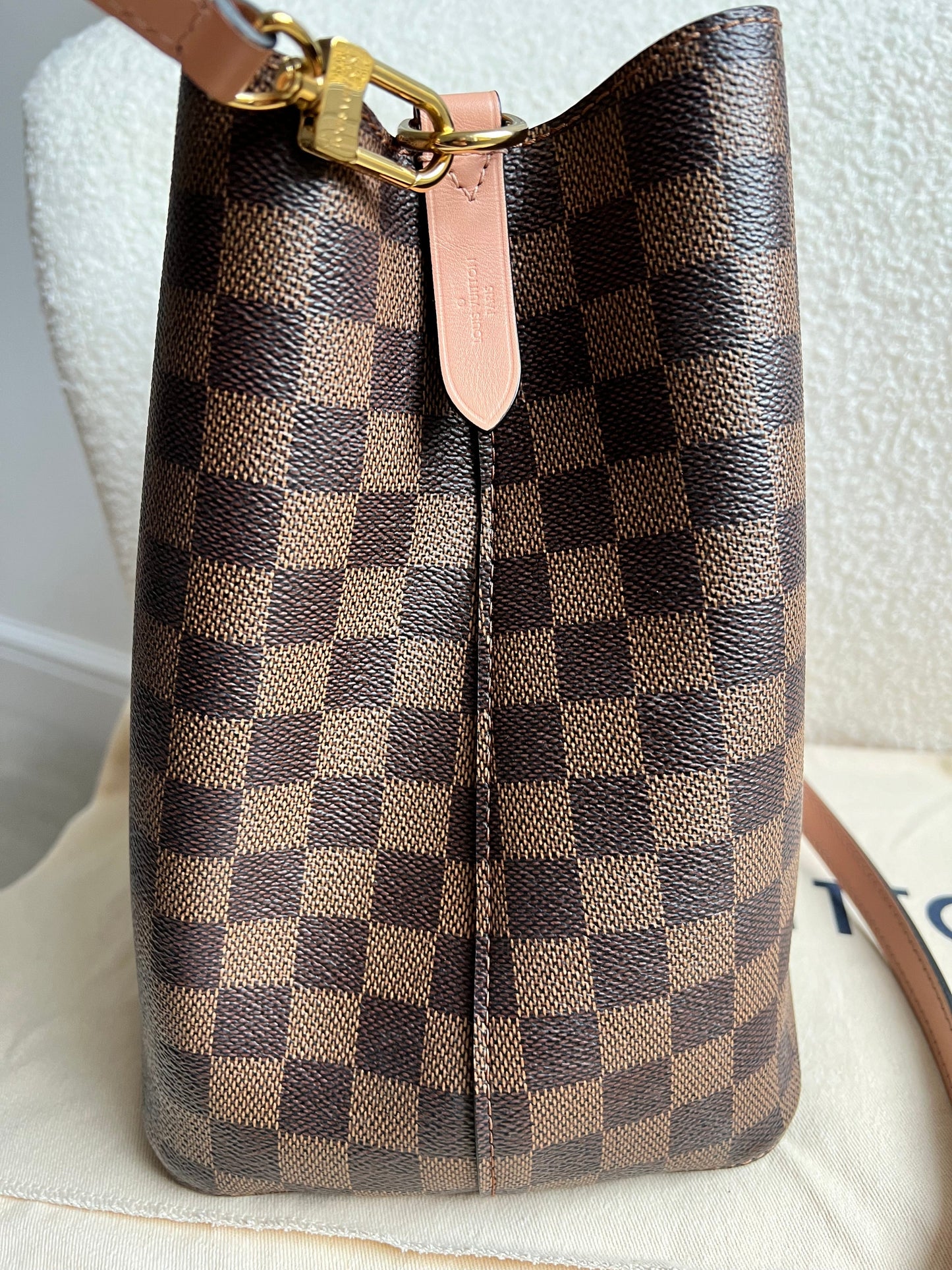Louis Vuitton Neo Noe Monogram Rose Poudre (RRP £1,560)