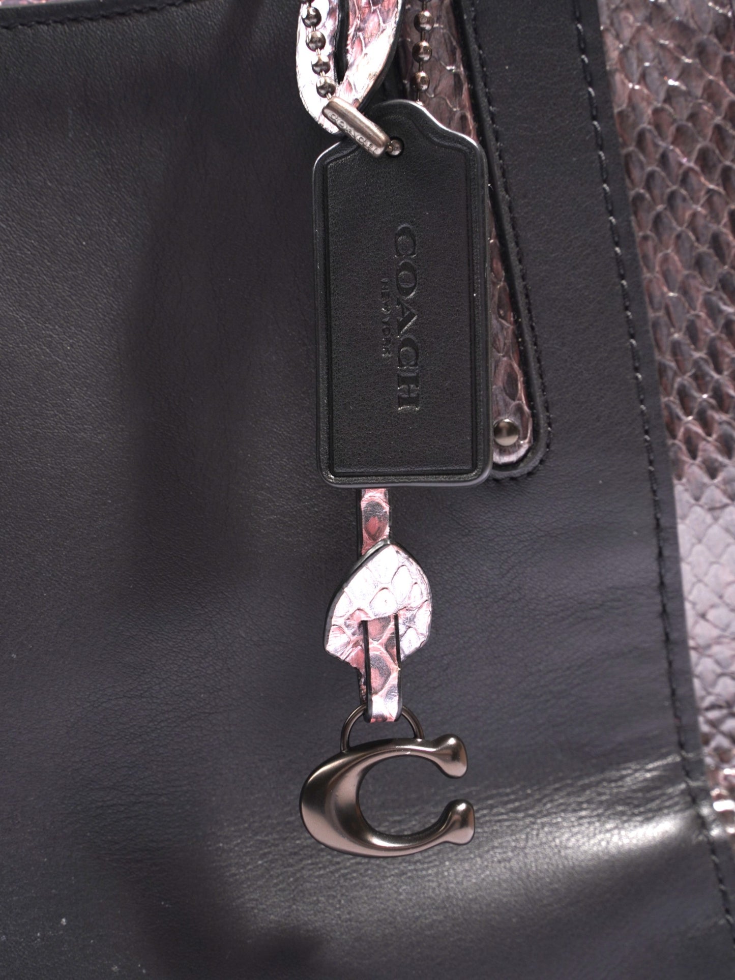 Coach Dreamer Black / Burgundy Leather 36