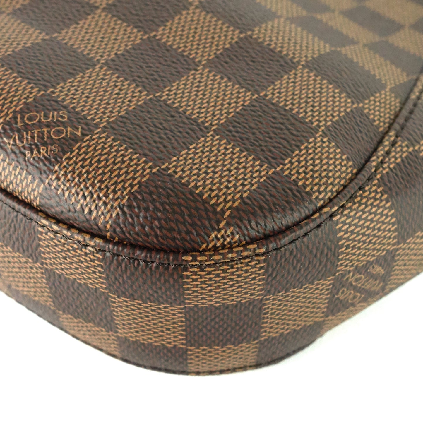 Louis Vuitto South Bank Besace Damier Ebene Canvas Bag