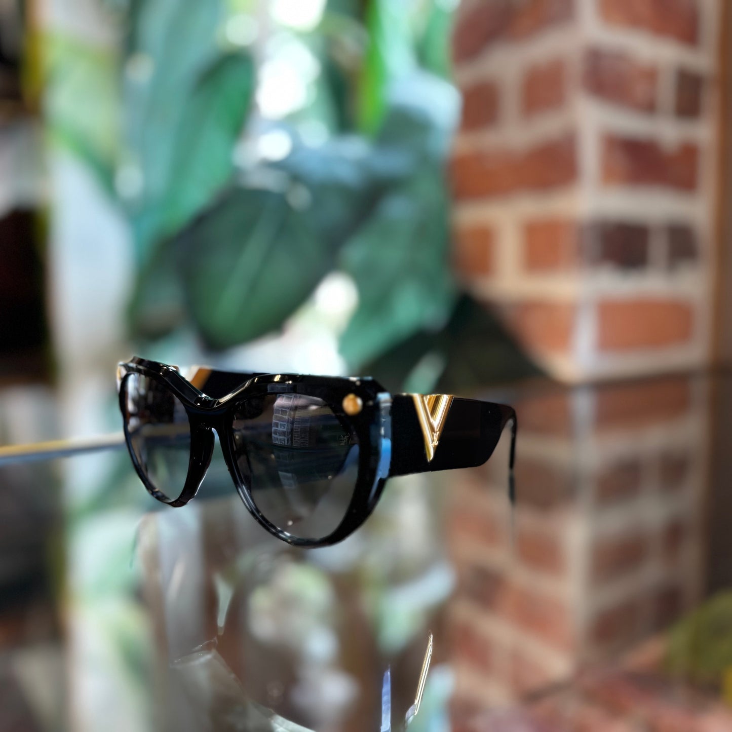 LOUIS VUITTON My Fair Lady Sunglasses