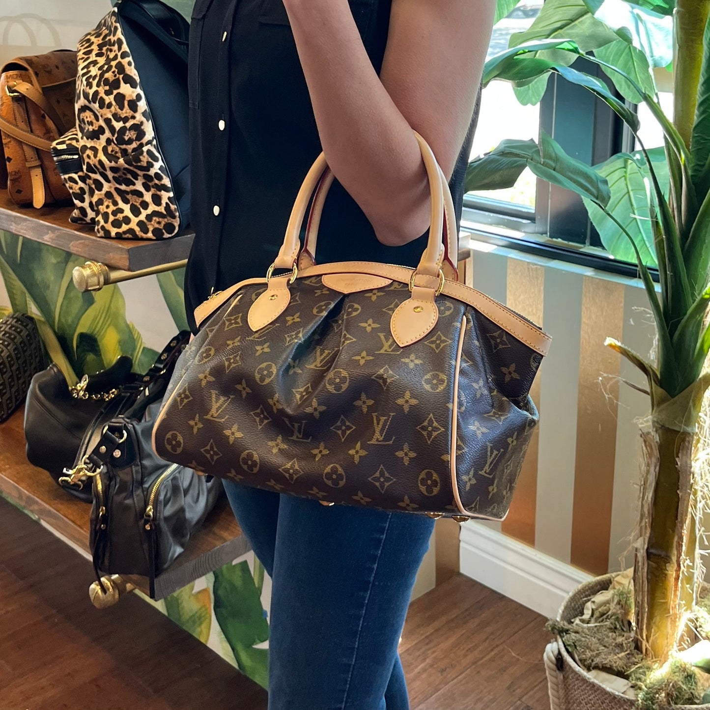 LOUIS VUITTON LV Monogram Tivoli PM Handbag