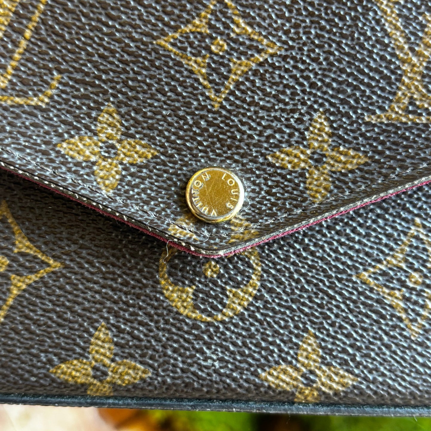 LOUIS VUITTON Pochette Felicie Monogram Canvas Crossbody Bag