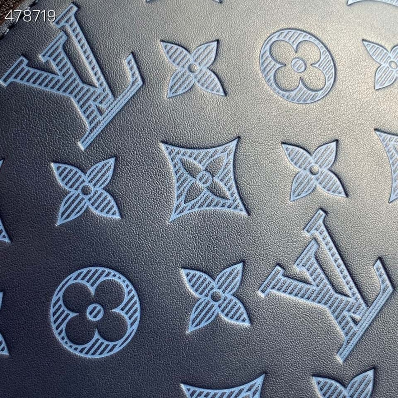 LV GLAMIscovery Bumbag PM Monogram Shadow Navy Blue For Men, Belt Bags 17.3in/44cm LV M45729