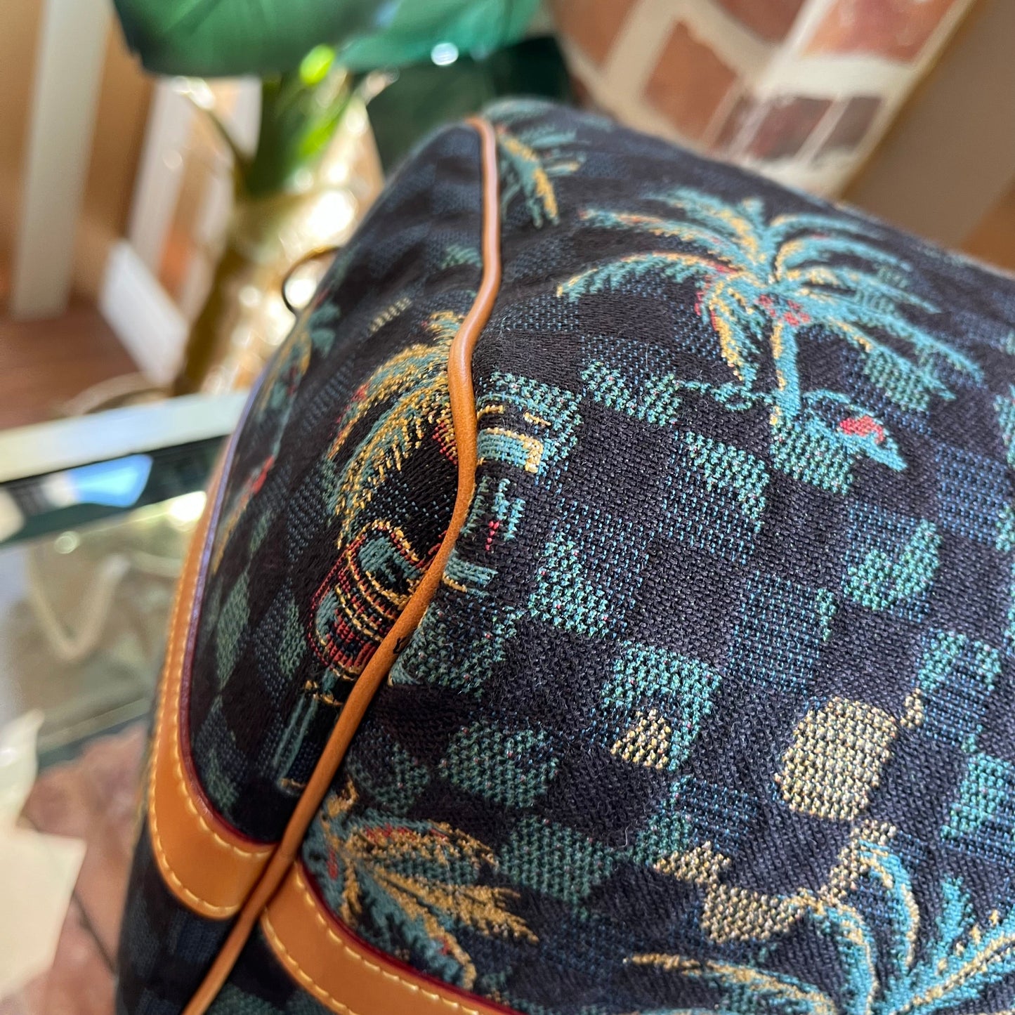 LOUIS VUITTON Miami Keepall Bandouliere ADI1188