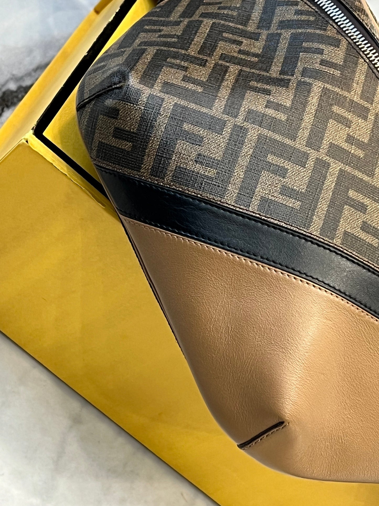 FENDI FF DIAGONAL BELT BAG
