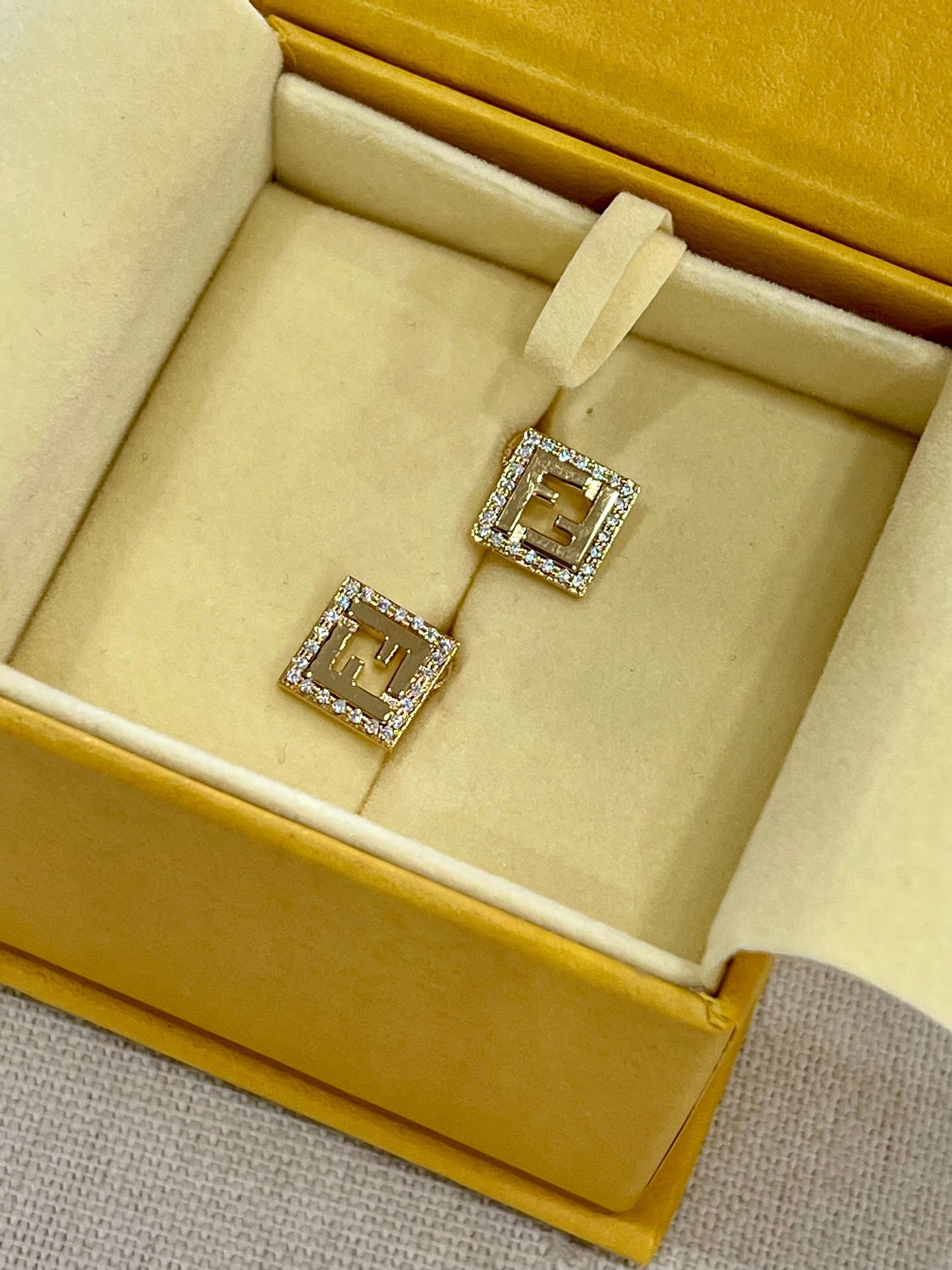 FENDI FF FOREVER STUD EARRINGS