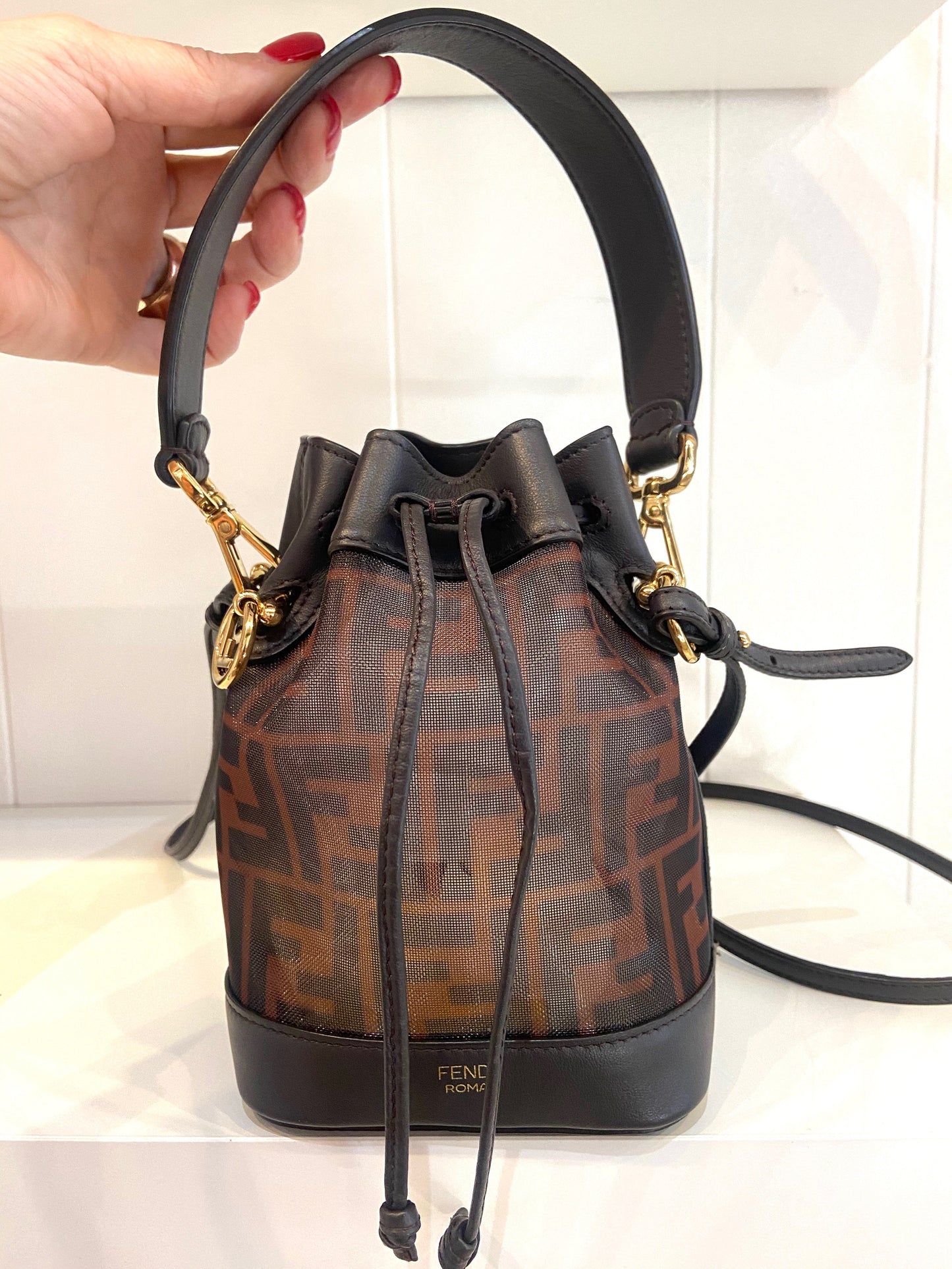 FENDI FF 1974 VITELLO GRACE MINI MON TRESOR BUCKET BAG
