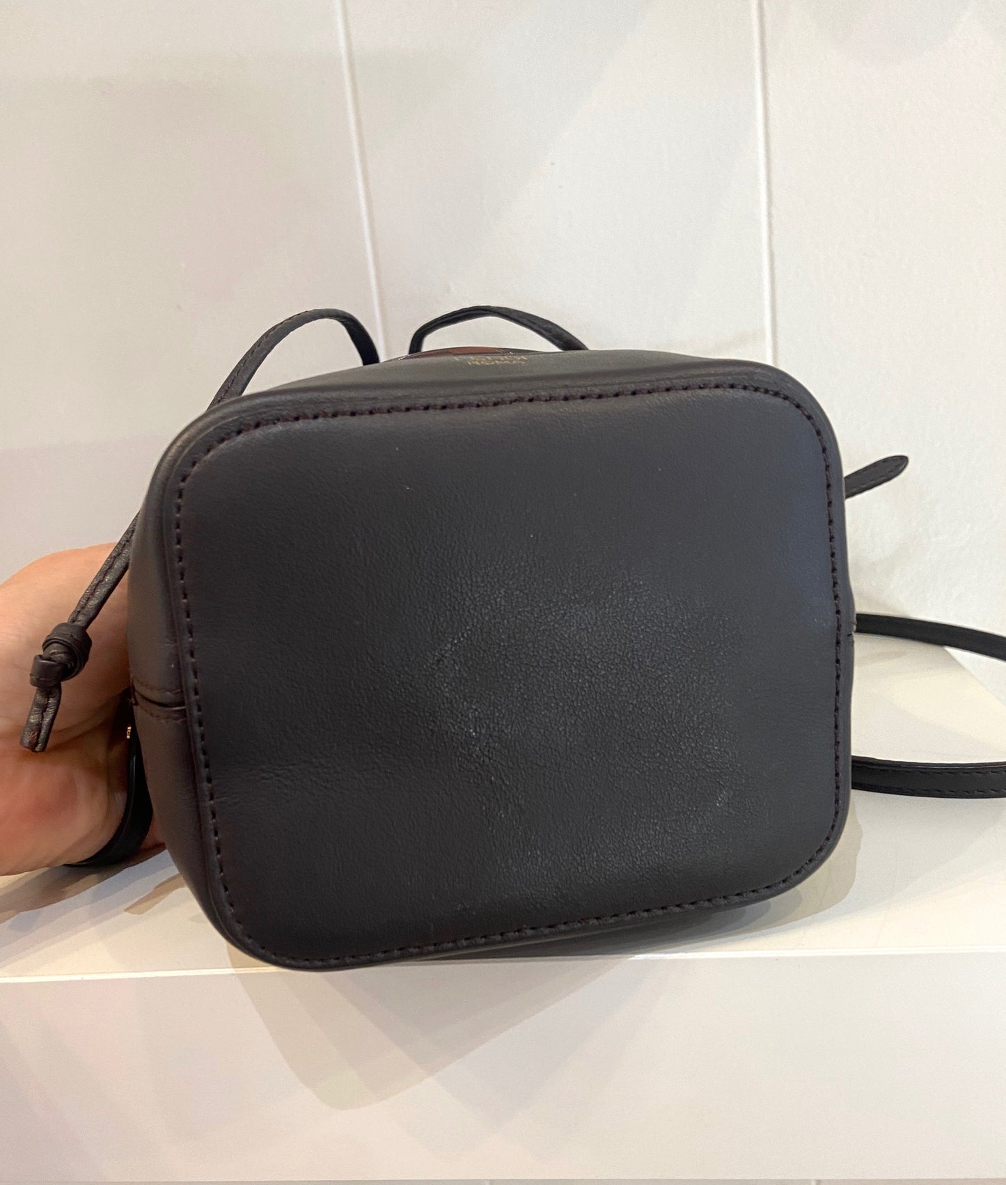 FENDI FF 1974 VITELLO GRACE MINI MON TRESOR BUCKET BAG