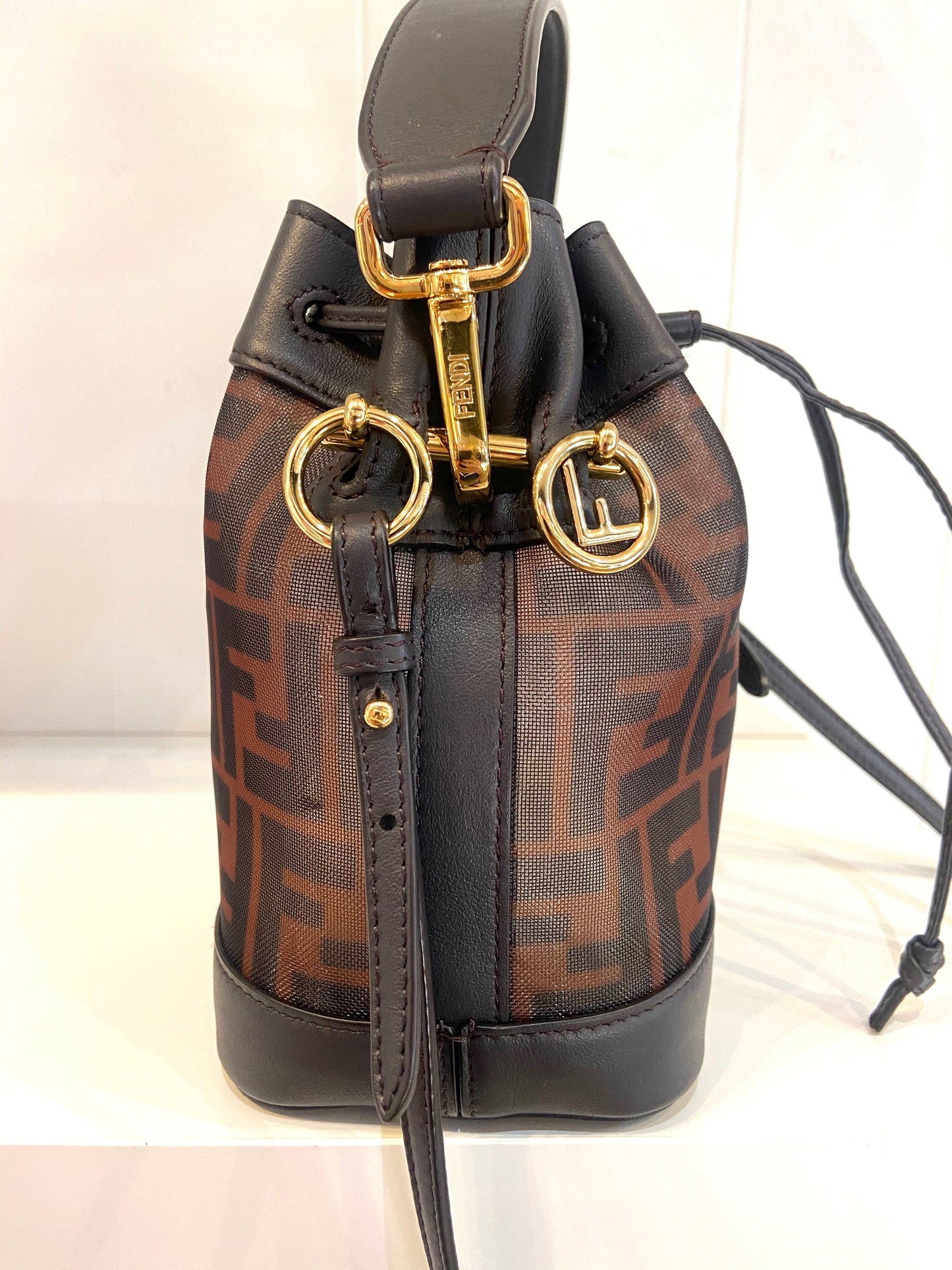 FENDI FF 1974 VITELLO GRACE MINI MON TRESOR BUCKET BAG