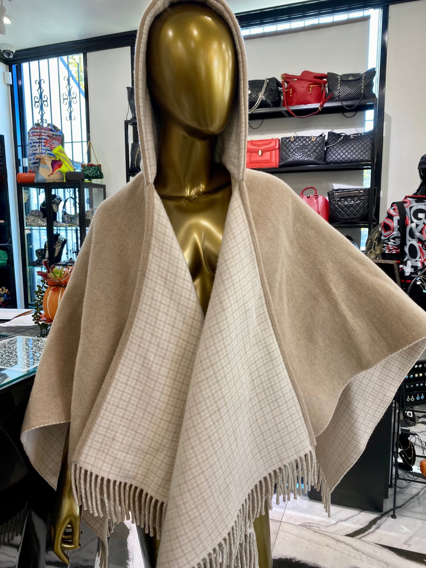 FENDI ROMA BEIGE WOOL & CASHMERE PONCHO