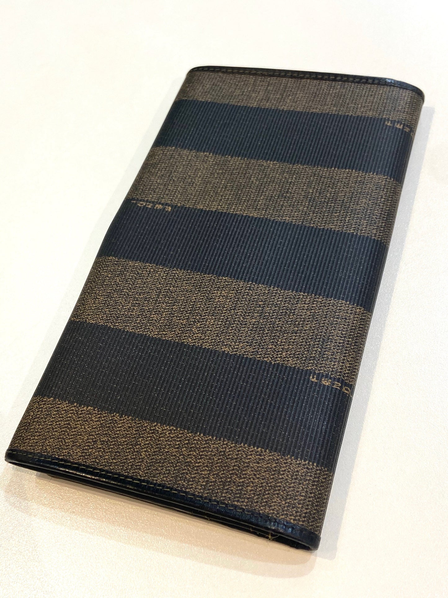 FENDI VINTAGE PEQUIN TRIFOLD LONG WALLET