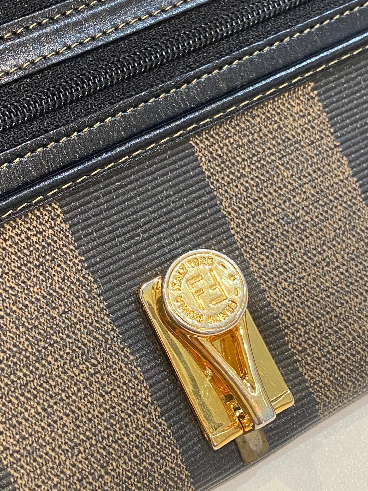 FENDI VINTAGE PEQUIN TRIFOLD LONG WALLET
