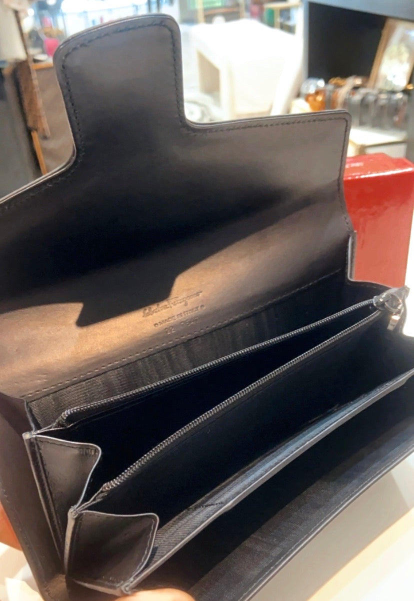 FERRAGAMO VARA CALFSKIN LEATHER LONG WALLET