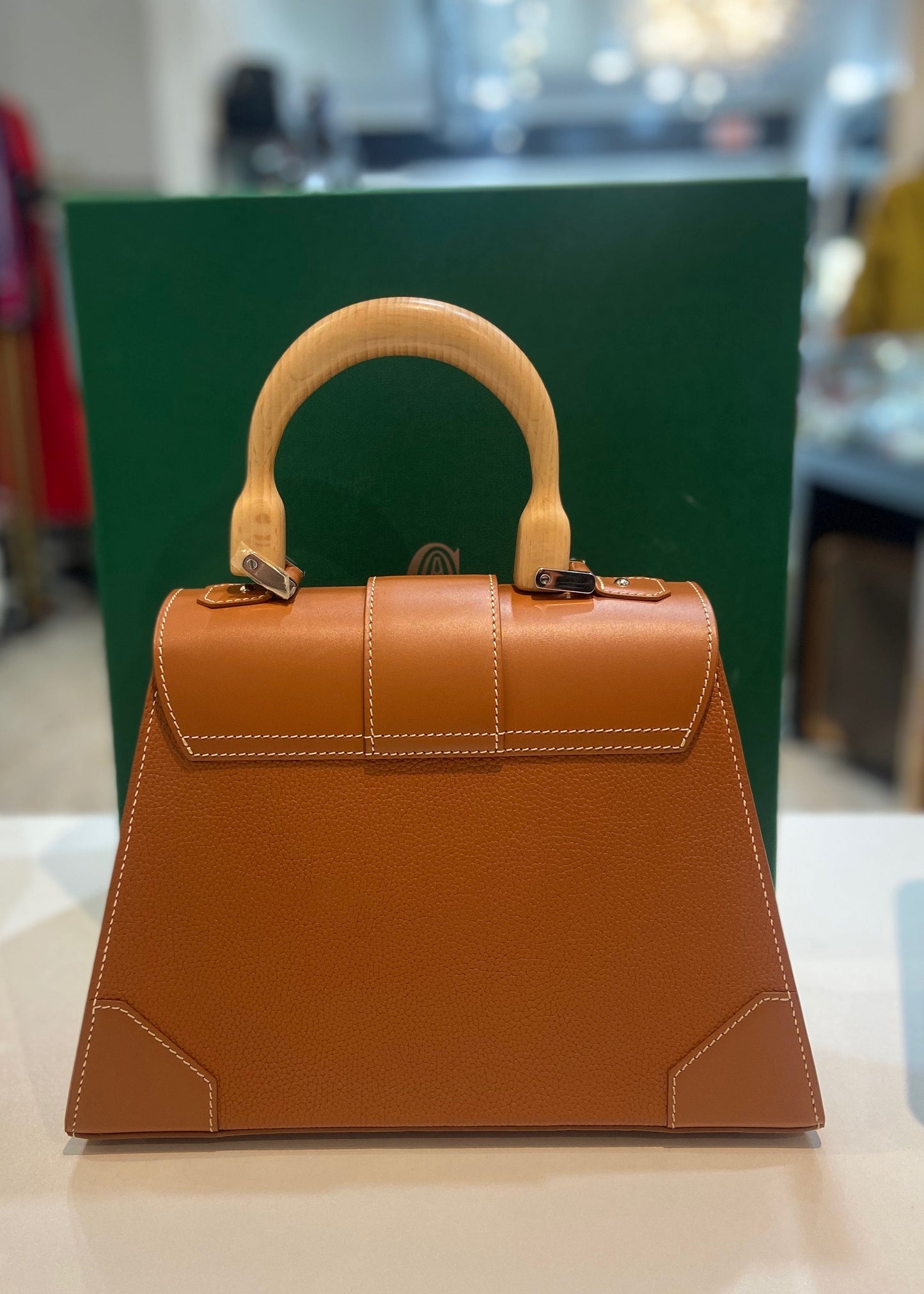 GOYARD SAÏGON MM DECIZE TAURILLON LEATHER HANDBAG