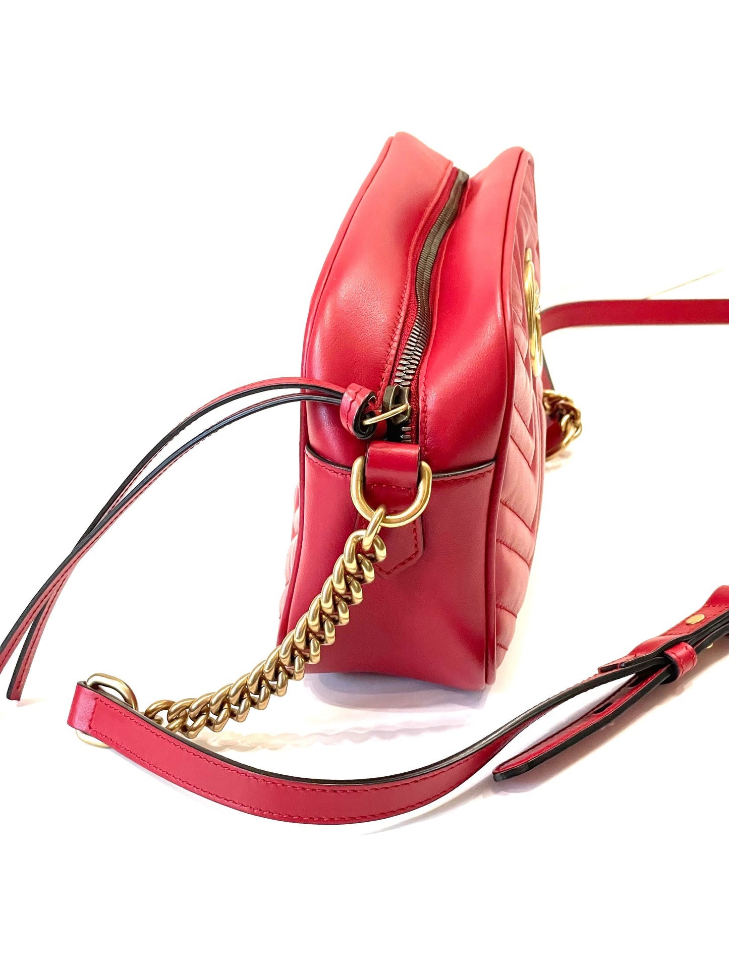 GUCCI GG MARMONT CALFSKIN LEATHER MATELASSE CROSSBODY