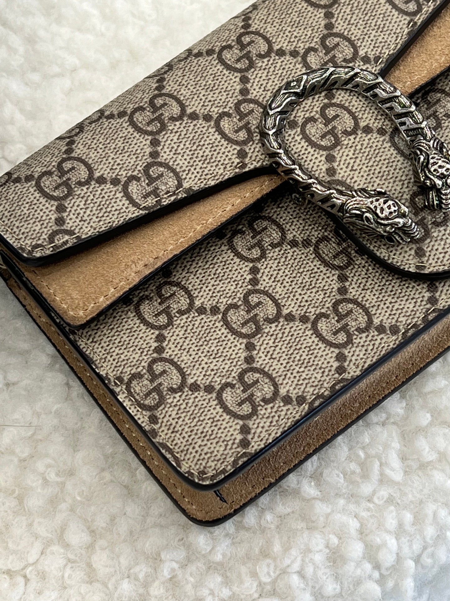 GUCCI GG DIONYSUS SUPER MINI CROSSBODY BAG