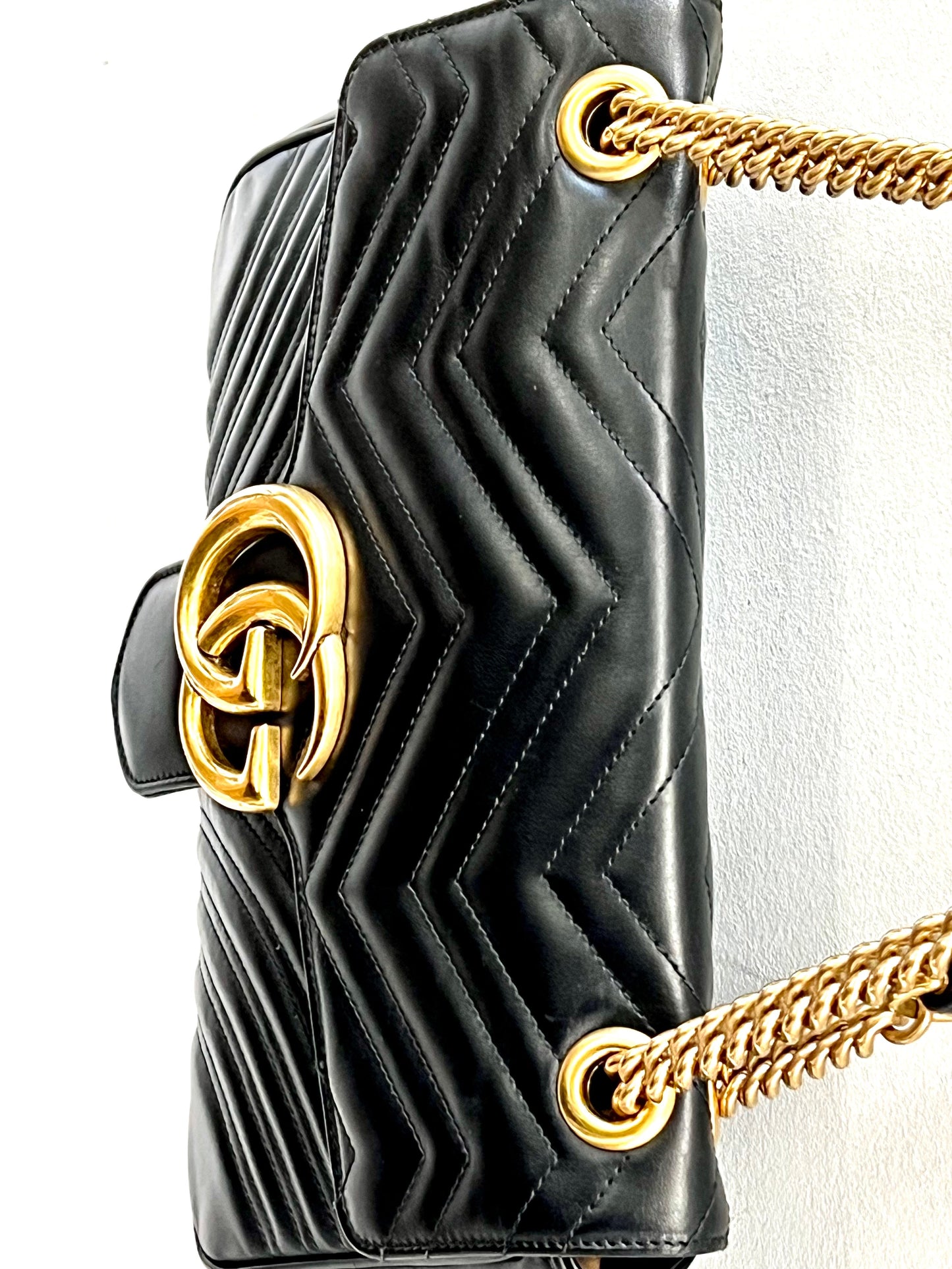 GUCCI GG MARMONT 2.0 MEDIUM SHOULDER BAG-NERO