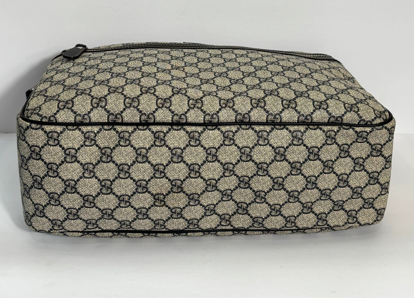 GUCCI GG PLUS MONOGRAM COATED CANVAS MESSENGER BAG NAVY