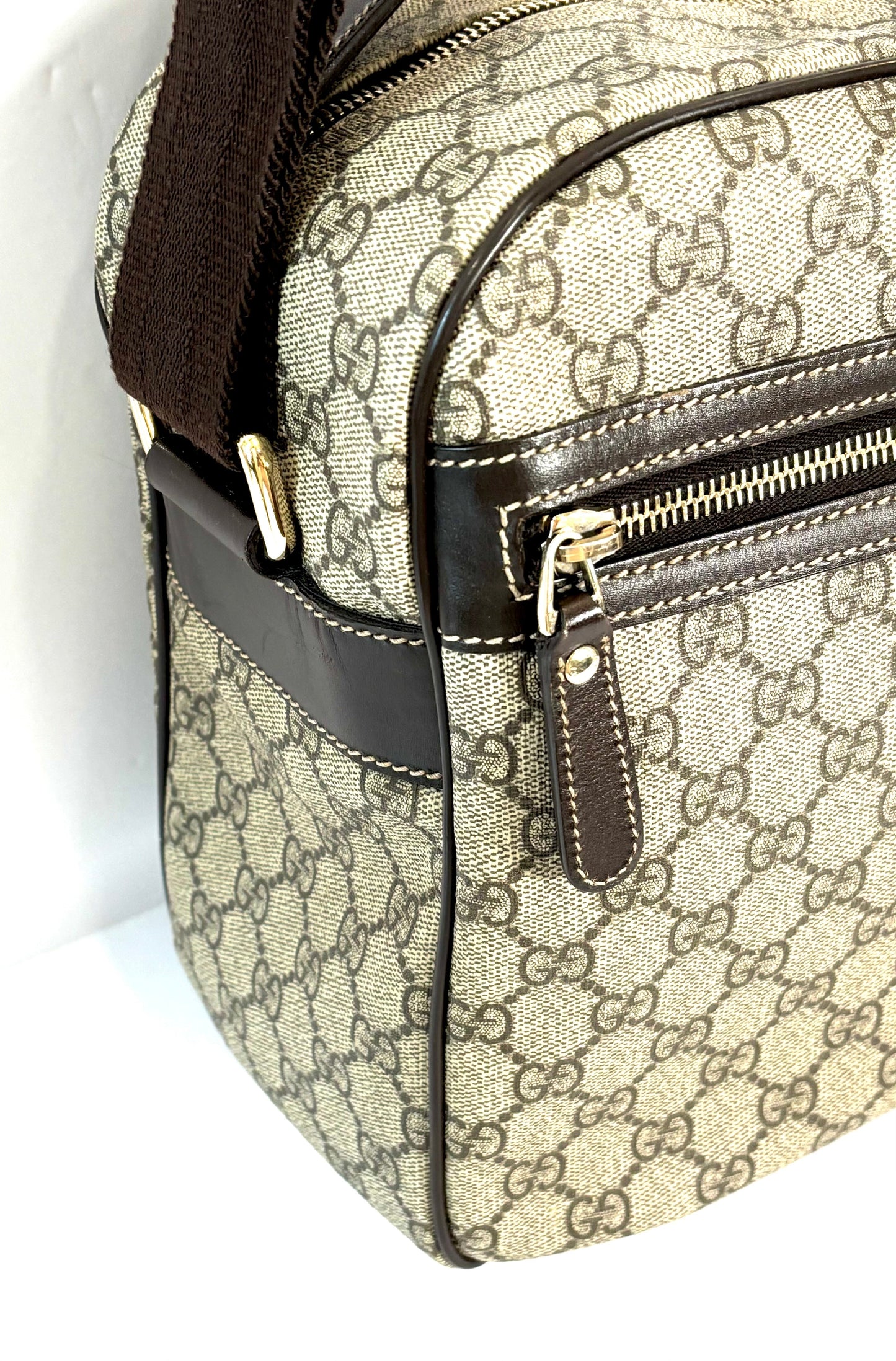 GUCCI GG PLUS MONOGRAM COATED CANVAS MESSENGER BAG
