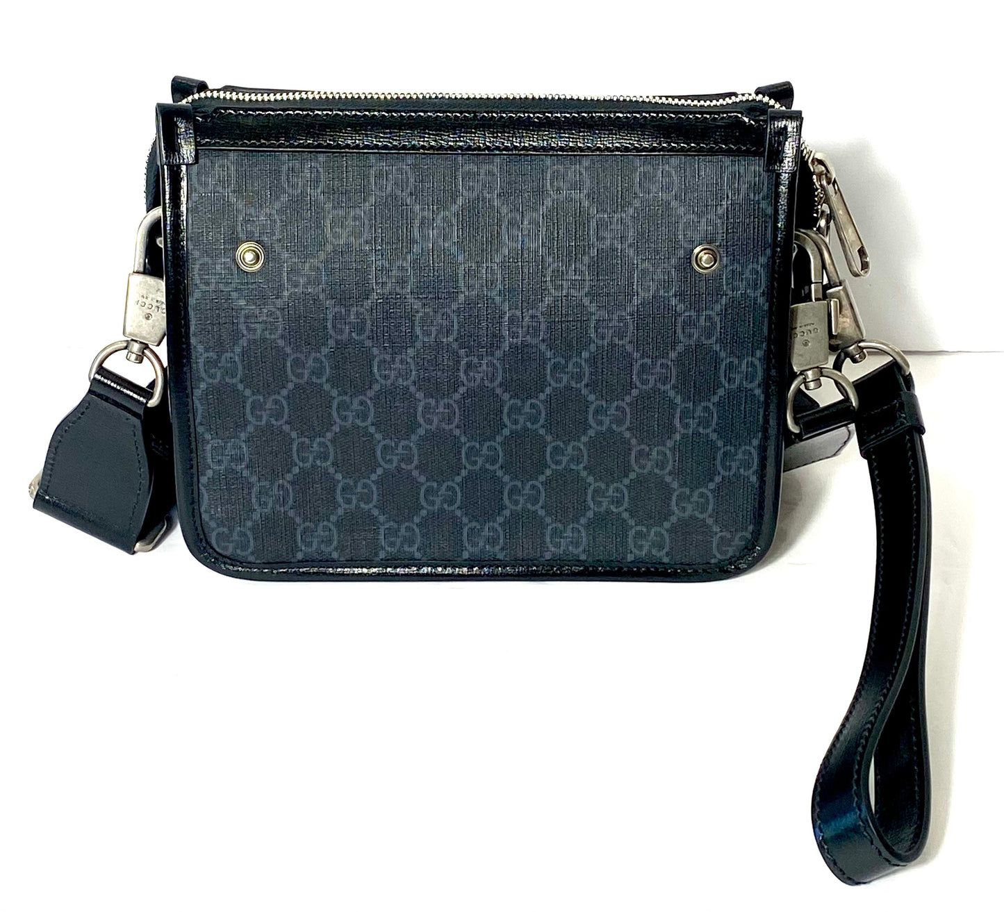 GUCCI GG SUPREME MESSENGER BAG