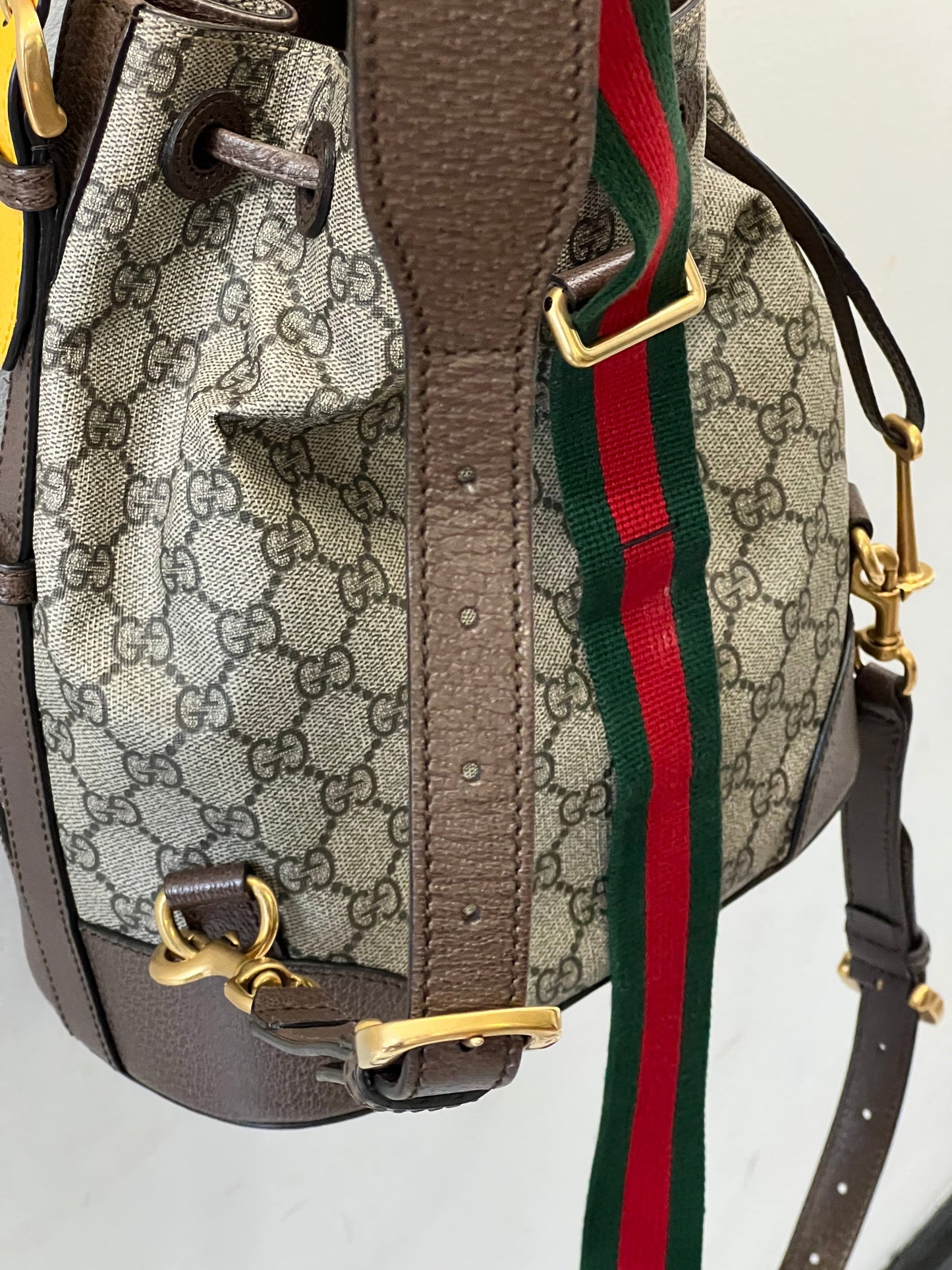 GUCCI GG SUPREME MONOGRAM NEO VINTAGE DRAWSTRING BUCKET BACKPACK