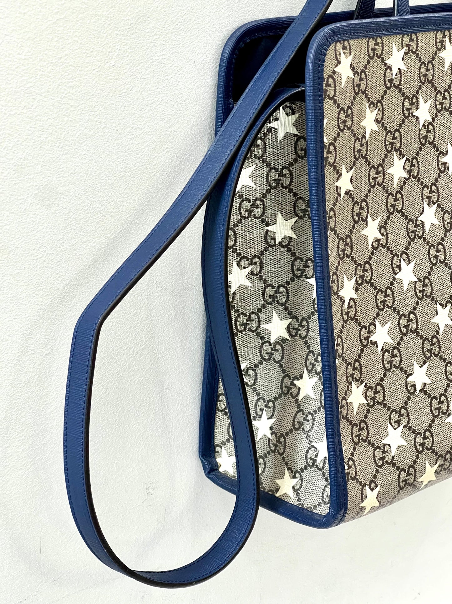GUCCI GG SUPREME MONOGRAM STARS CHILDRENS TOTE BAG