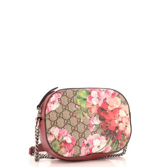GUCCI GG SUPREME MONOGRAM BLOOMS MINI CHAIN BAG