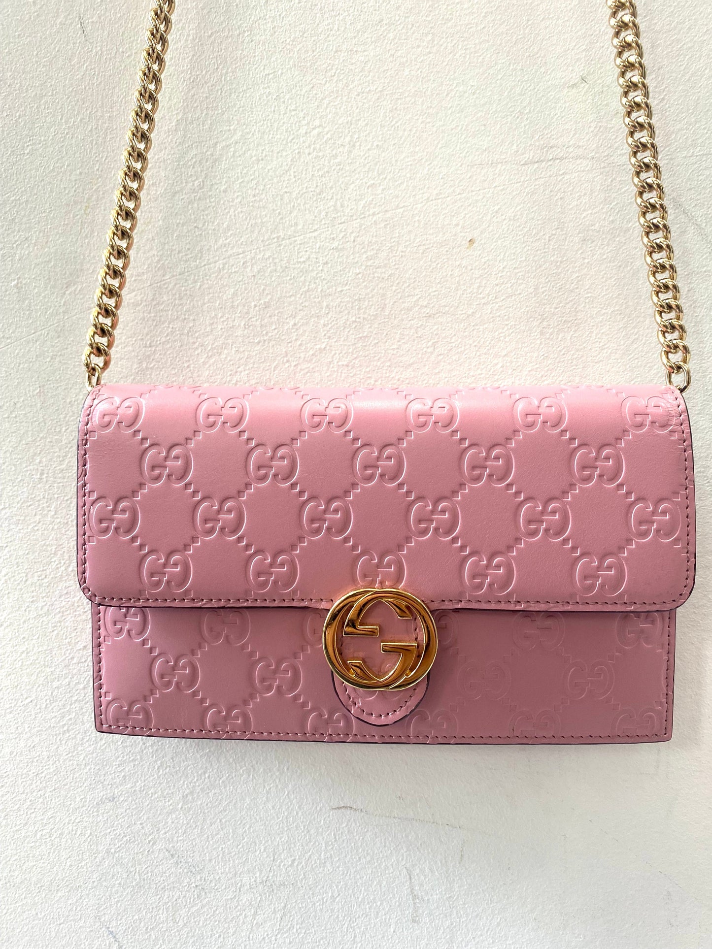 GUCCI GUCCISSIMA LEATHER ICON CHAIN WALLET